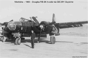 147-AERODROME-ET-BASE-1945-1962-31- (75) MECHERIA
